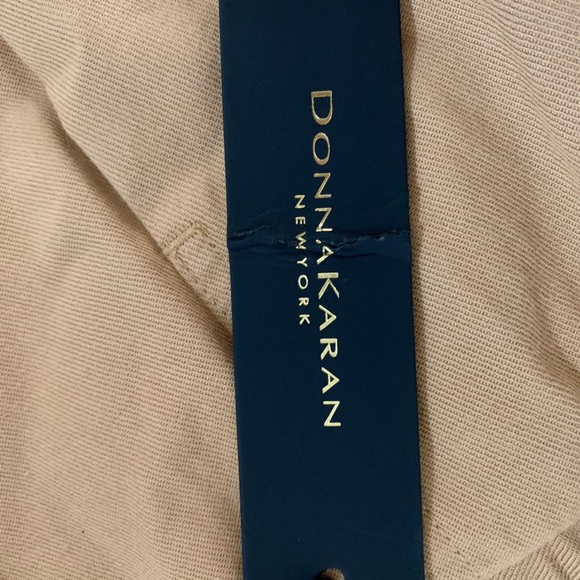 Donna Karen Nwt shorts - Picture 3 of 3